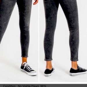 Levi’s wedgie skinny jeans